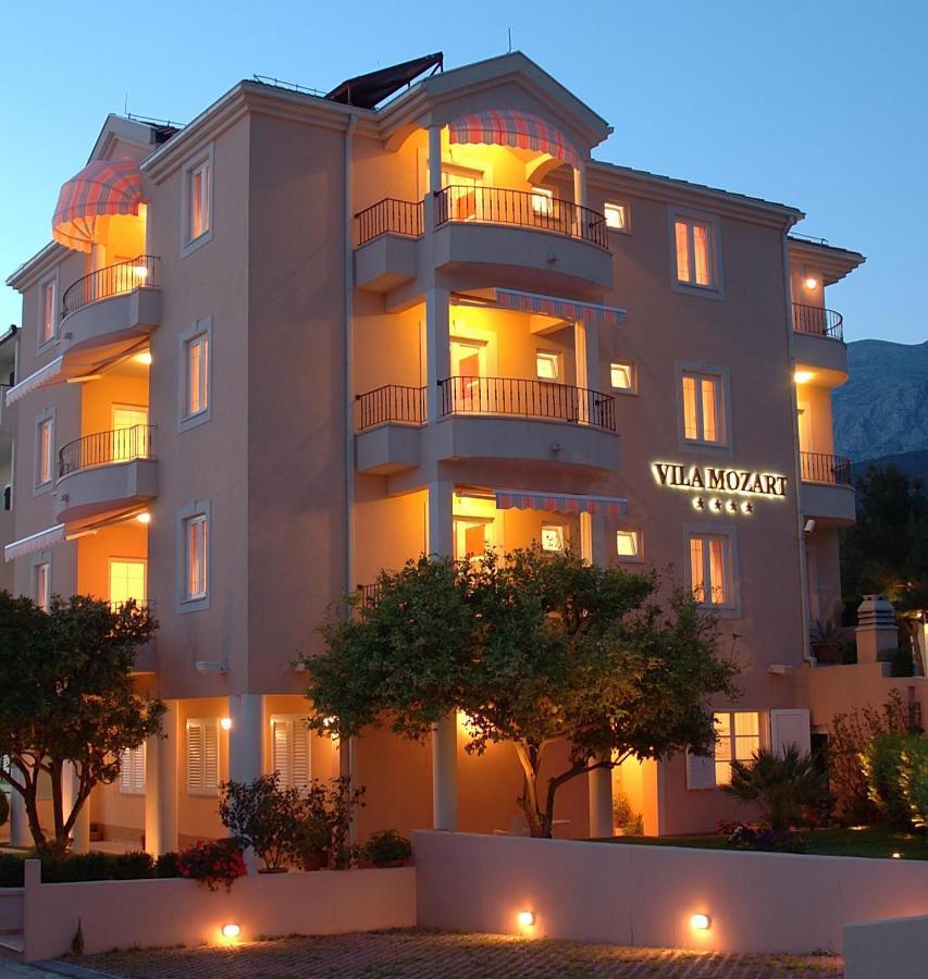 Aparthotel Villa Mozart Podgora Luaran gambar