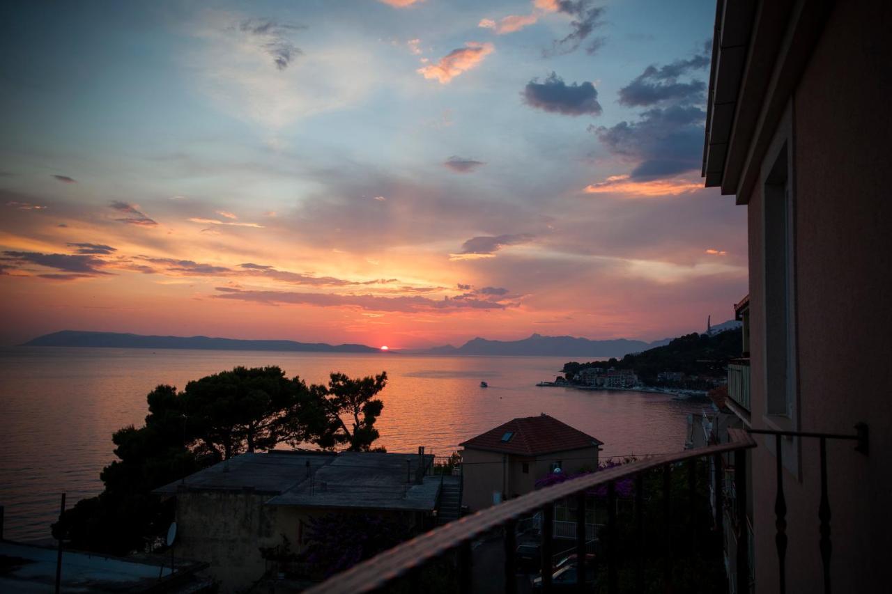 Aparthotel Villa Mozart Podgora Luaran gambar